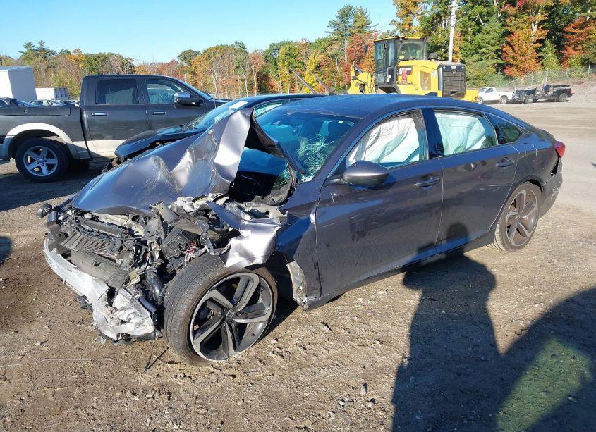 Photo 2 of 2020 Honda Accord SPORT (VIN 1HGCV1F31LA158143)