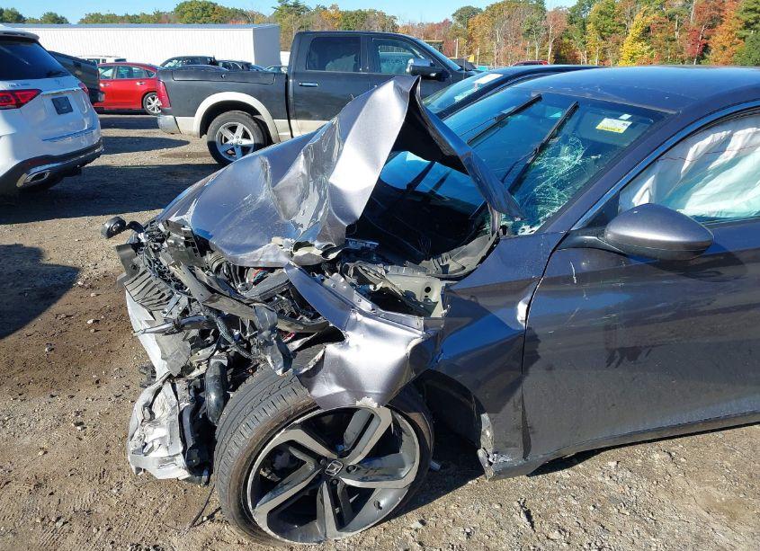 Photo 6 of 2020 Honda Accord SPORT (VIN 1HGCV1F31LA158143)