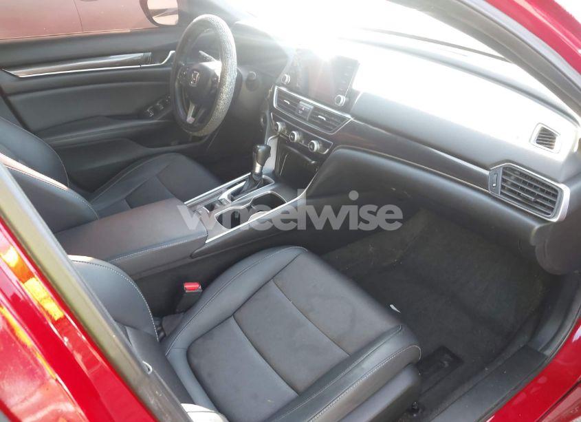 Photo 5 of 2021 Honda Accord SPORT (VIN 1HGCV1F31MA043821)