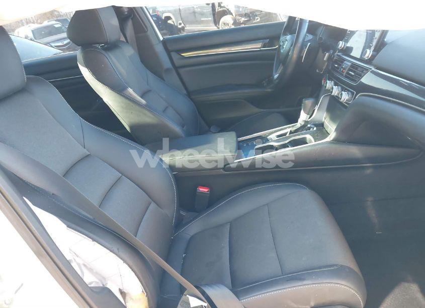 Photo 5 of 2021 Honda Accord SPORT (VIN 1HGCV1F31MA046962)