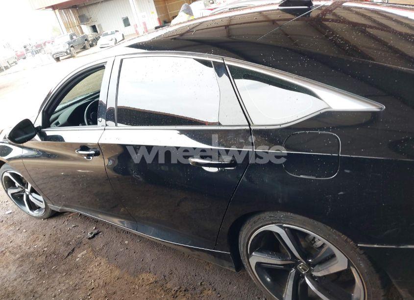 Photo 14 of 2021 Honda Accord SPORT (VIN 1HGCV1F31MA066404)