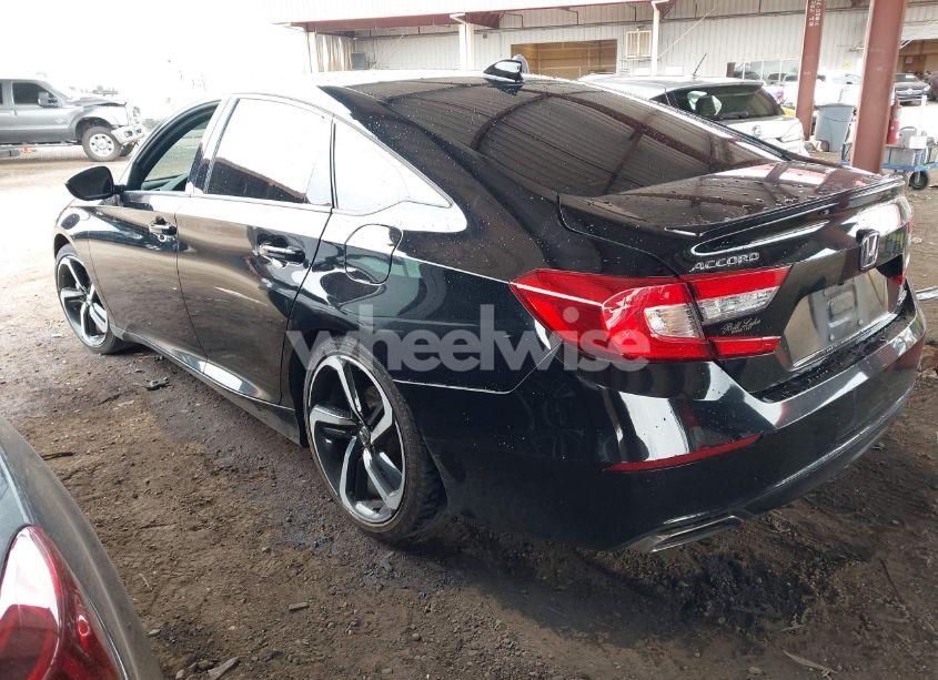Photo 3 of 2021 Honda Accord SPORT (VIN 1HGCV1F31MA066404)
