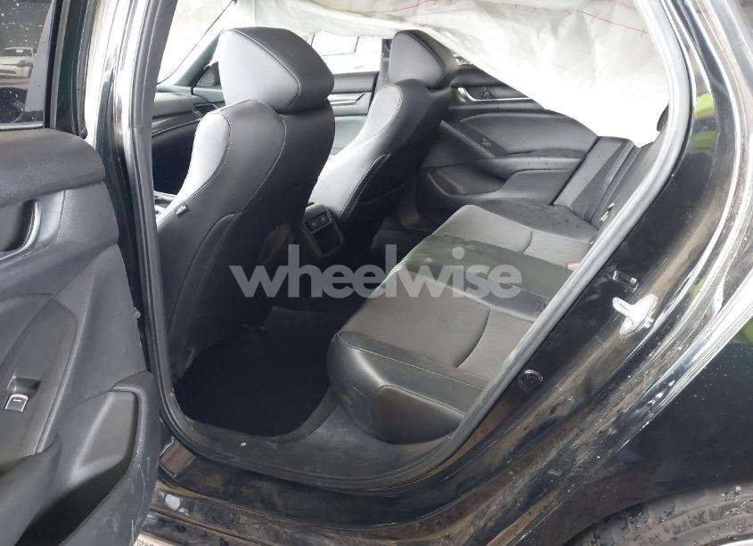 Photo 8 of 2021 Honda Accord SPORT (VIN 1HGCV1F31MA066404)