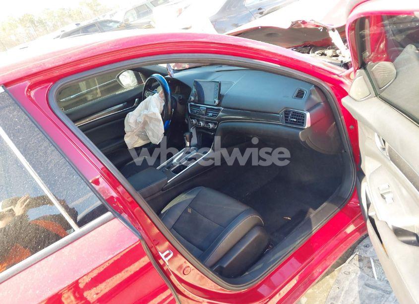 Photo 5 of 2022 Honda Accord SPORT (VIN 1HGCV1F31NA003532)