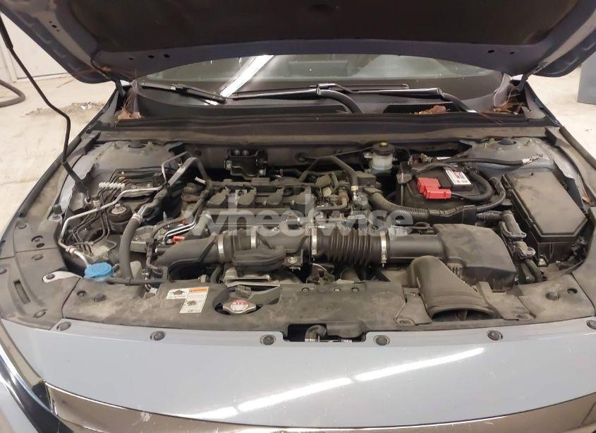 Photo 10 of 2022 Honda Accord SPORT (VIN 1HGCV1F31NA021500)