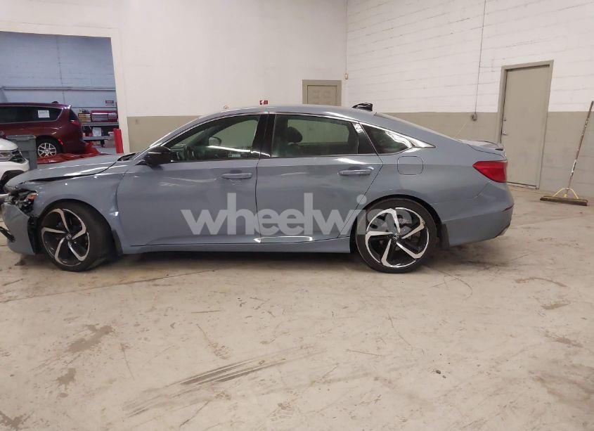 Photo 14 of 2022 Honda Accord SPORT (VIN 1HGCV1F31NA021500)