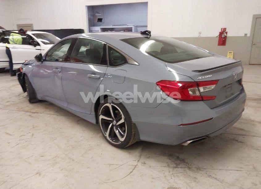 Photo 3 of 2022 Honda Accord SPORT (VIN 1HGCV1F31NA021500)