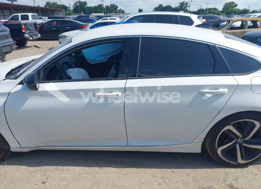 Photo 14 of 2022 Honda Accord SPORT (VIN 1HGCV1F31NA086170)