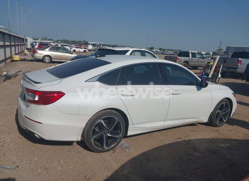 Photo 13 of 2022 Honda Accord SPORT (VIN 1HGCV1F31NA101167)