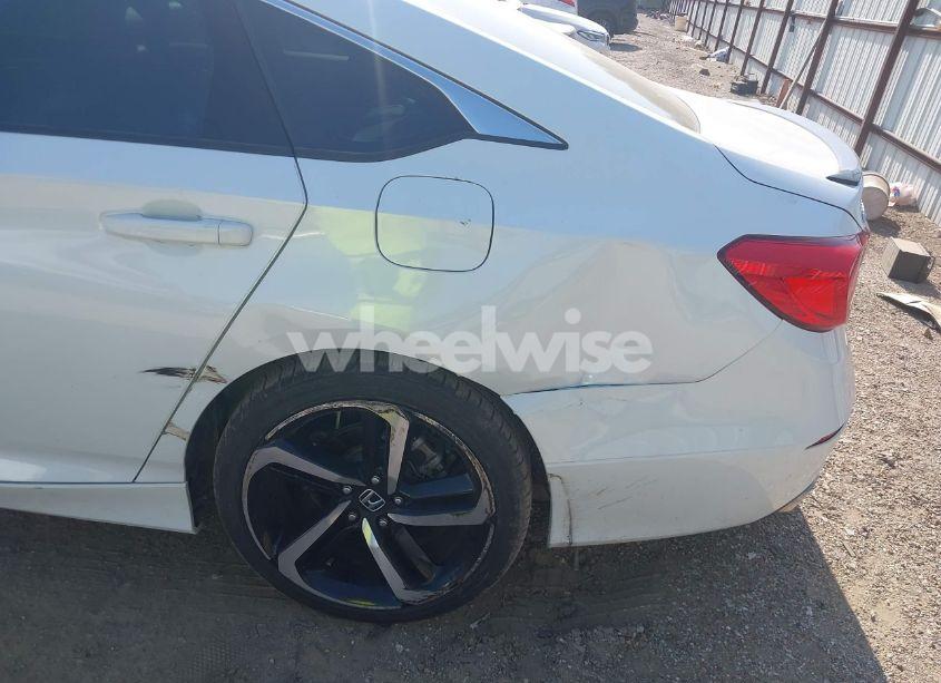 Photo 17 of 2022 Honda Accord SPORT (VIN 1HGCV1F31NA101167)