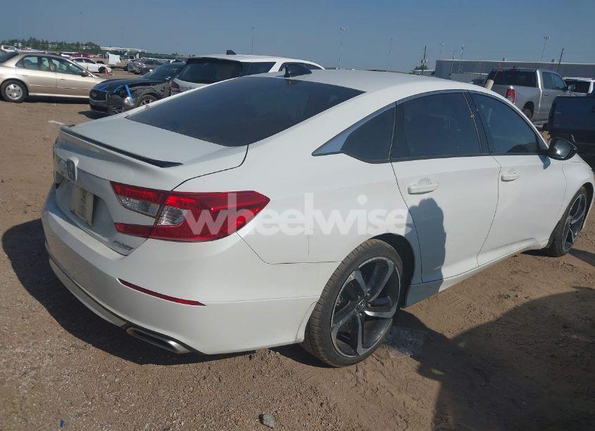 Photo 4 of 2022 Honda Accord SPORT (VIN 1HGCV1F31NA101167)