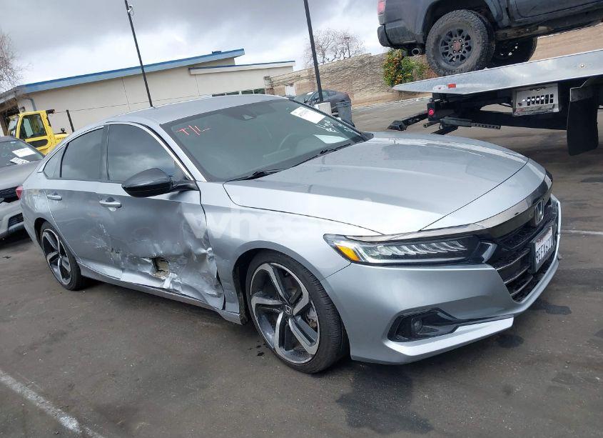 Photo 13 of 2022 Honda Accord SPORT (VIN 1HGCV1F31NA105820)