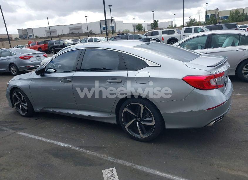 Photo 14 of 2022 Honda Accord SPORT (VIN 1HGCV1F31NA105820)