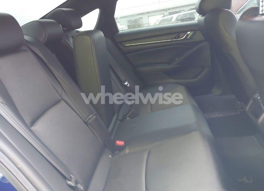 Photo 8 of 2022 Honda Accord SPORT (VIN 1HGCV1F31NA121659)