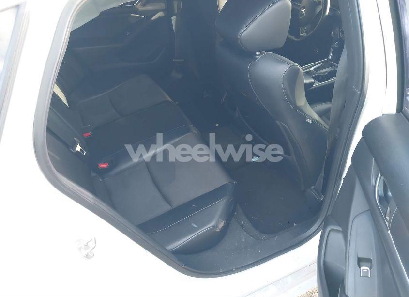 Photo 8 of 2018 Honda Accord SPORT (VIN 1HGCV1F32JA046870)