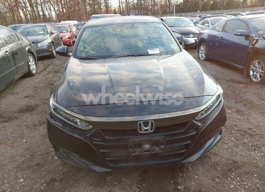 Photo 12 of 2018 Honda Accord SPORT (VIN 1HGCV1F32JA133281)