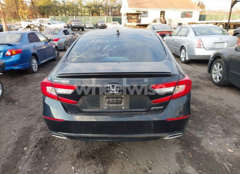 Photo 16 of 2018 Honda Accord SPORT (VIN 1HGCV1F32JA133281)