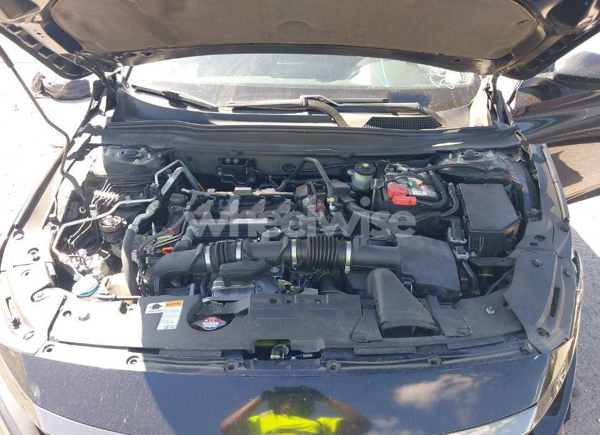 Photo 10 of 2018 Honda Accord SPORT (VIN 1HGCV1F32JA183548)