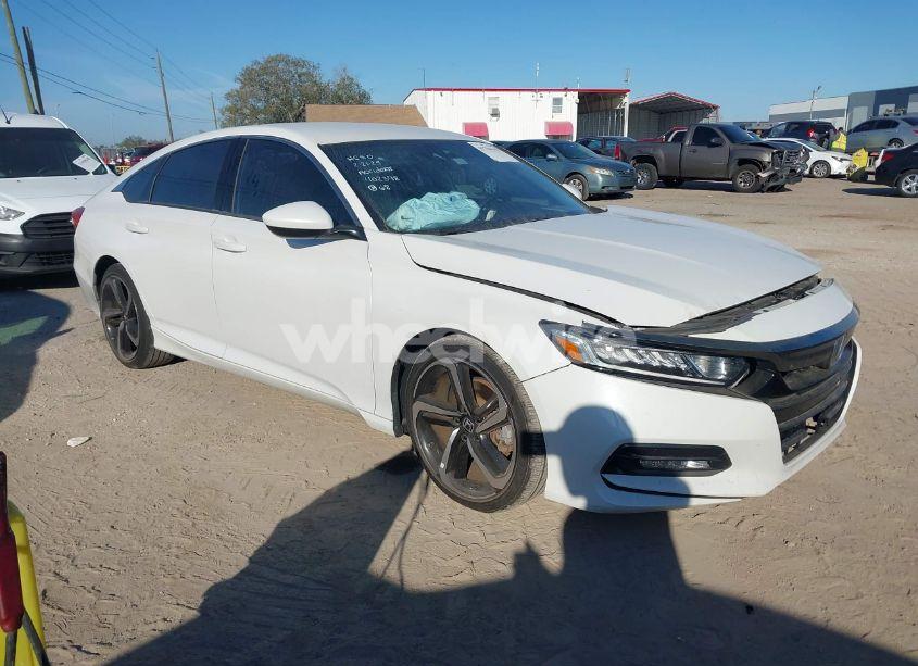2018 Honda Accord SPORT (VIN 1HGCV1F32JA185719) main photo