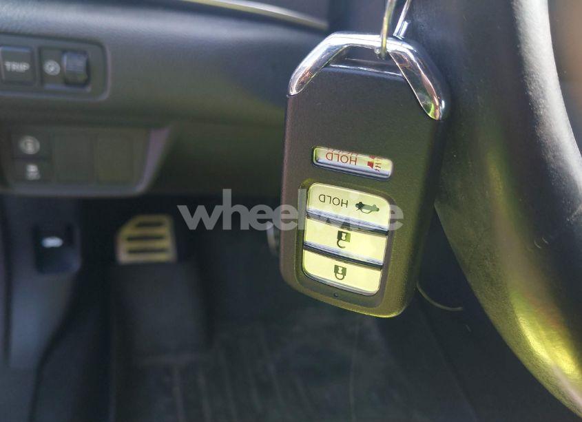 Photo 11 of 2018 Honda Accord SPORT (VIN 1HGCV1F32JA186823)