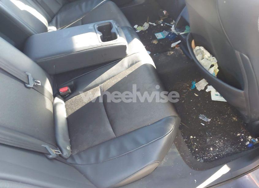 Photo 8 of 2018 Honda Accord SPORT (VIN 1HGCV1F32JA192752)