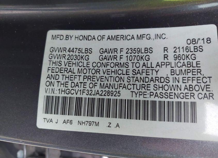 Photo 9 of 2018 Honda Accord SPORT (VIN 1HGCV1F32JA228925)