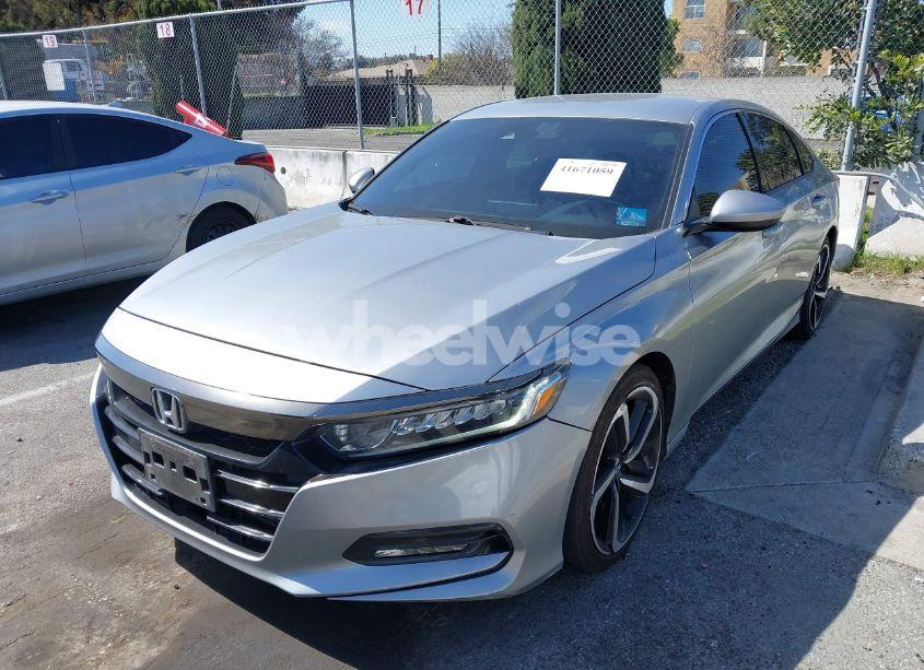 Photo 2 of 2018 Honda Accord SPORT (VIN 1HGCV1F32JA242906)