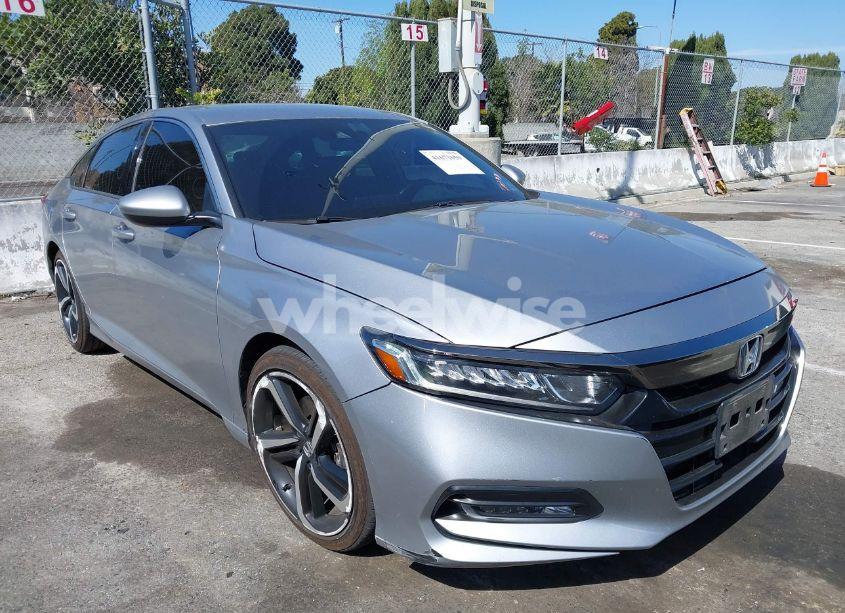 Photo 6 of 2018 Honda Accord SPORT (VIN 1HGCV1F32JA242906)