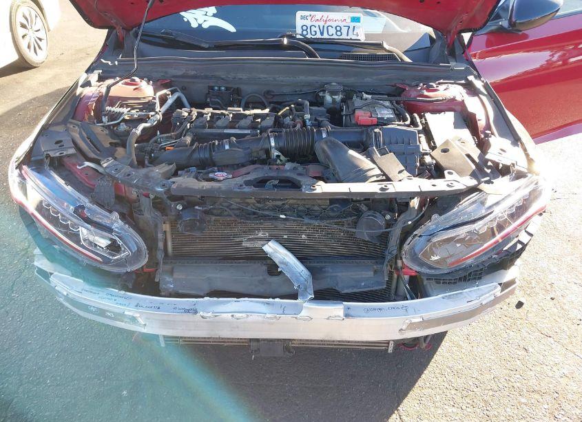 Photo 10 of 2018 Honda Accord SPORT (VIN 1HGCV1F32JA256529)