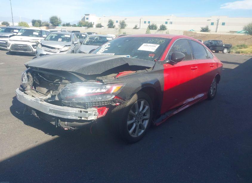 Photo 2 of 2018 Honda Accord SPORT (VIN 1HGCV1F32JA256529)