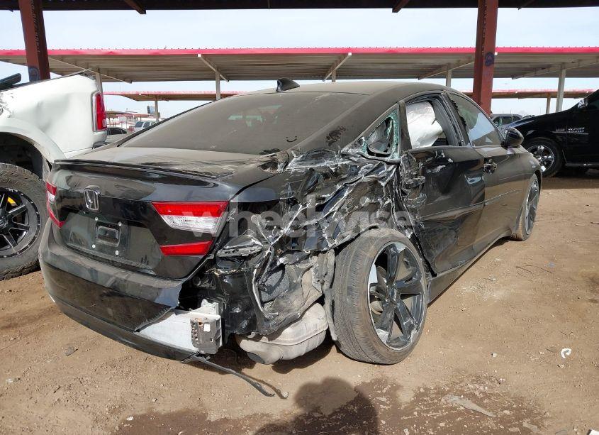 Photo 4 of 2019 Honda Accord SPORT (VIN 1HGCV1F32KA042349)