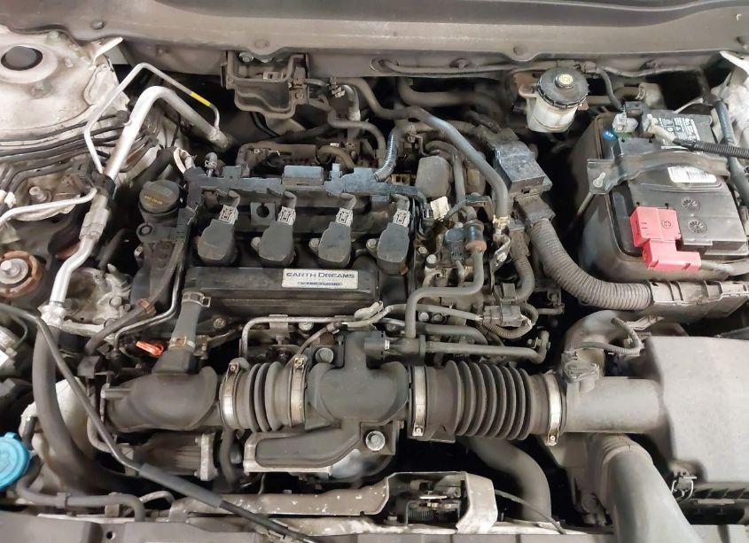 Photo 10 of 2019 Honda Accord SPORT (VIN 1HGCV1F32KA070507)