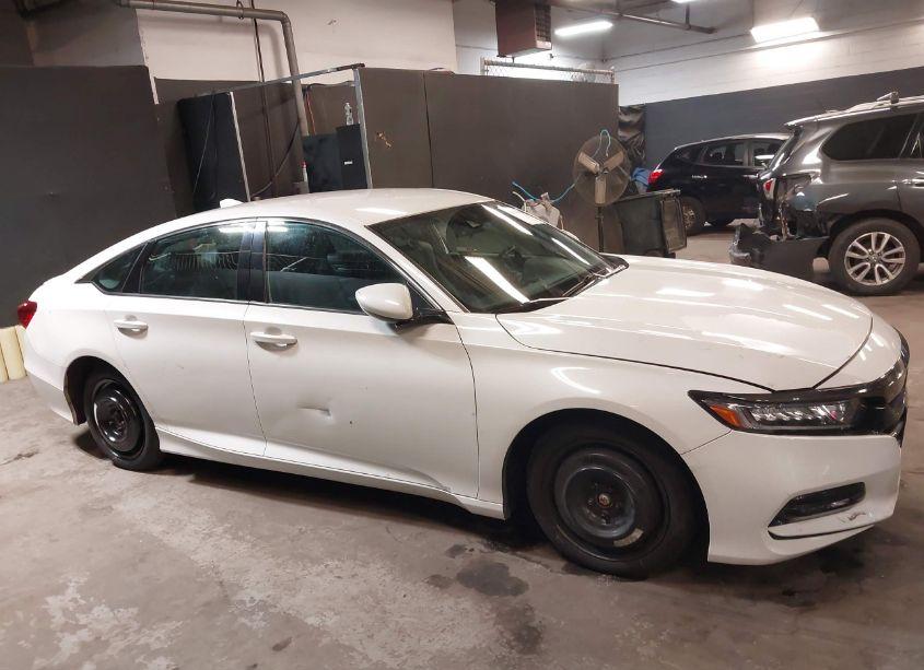 Photo 12 of 2019 Honda Accord SPORT (VIN 1HGCV1F32KA070507)