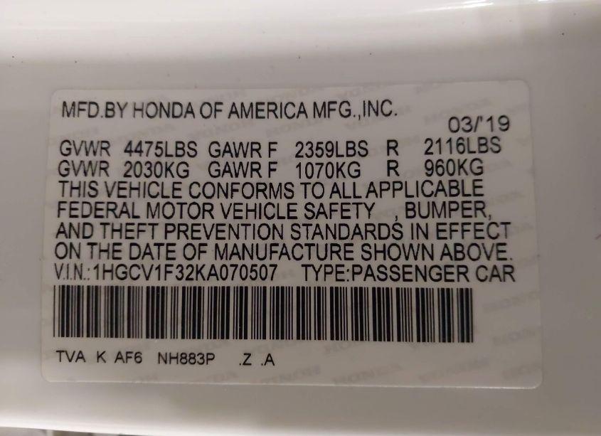 Photo 9 of 2019 Honda Accord SPORT (VIN 1HGCV1F32KA070507)