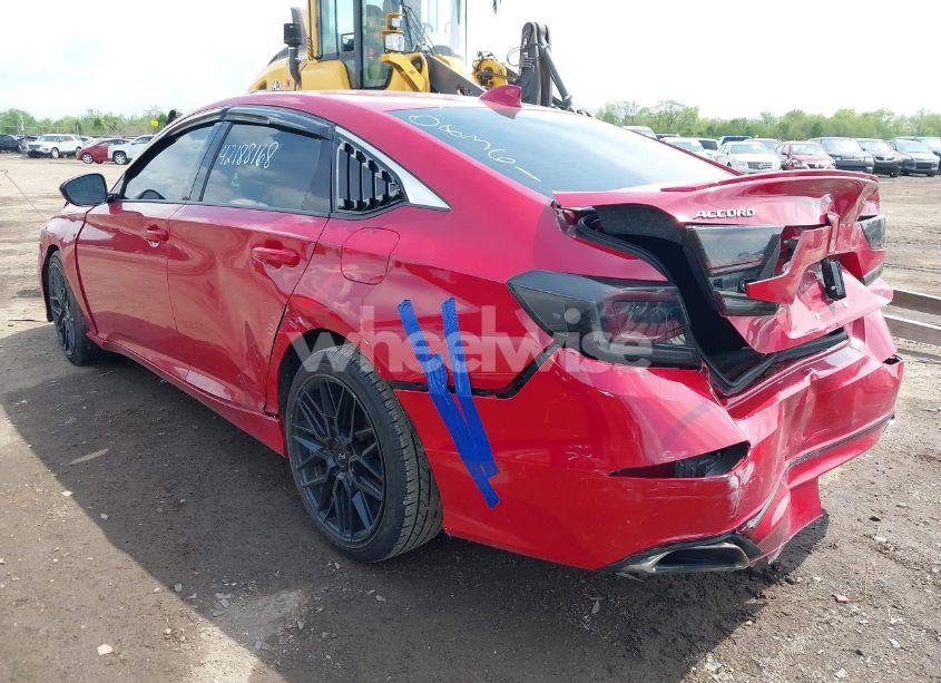 Photo 3 of 2019 Honda Accord SPORT (VIN 1HGCV1F32KA088361)