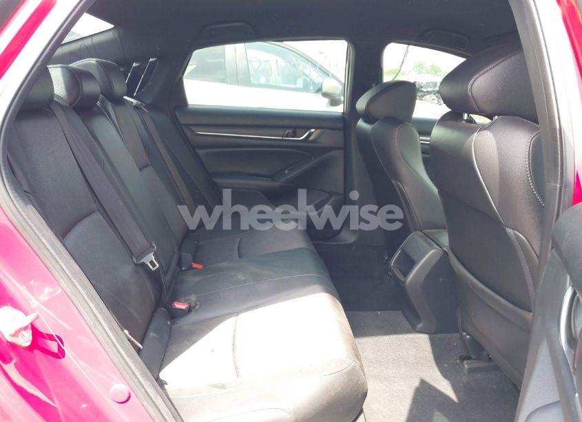 Photo 8 of 2019 Honda Accord SPORT (VIN 1HGCV1F32KA088361)