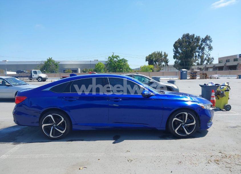 Photo 13 of 2019 Honda Accord SPORT (VIN 1HGCV1F32KA133038)