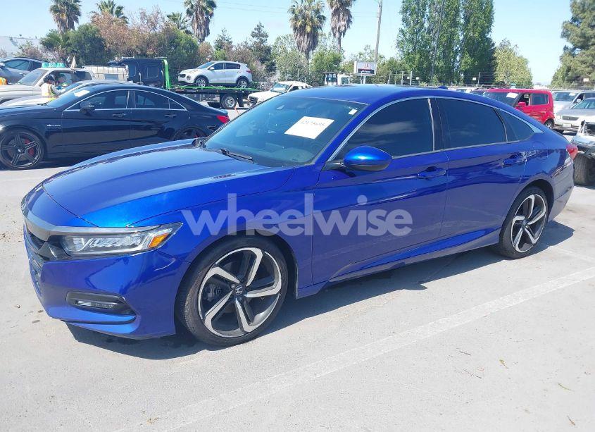 Photo 2 of 2019 Honda Accord SPORT (VIN 1HGCV1F32KA133038)