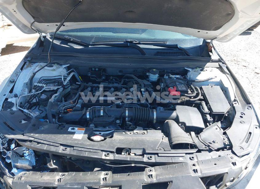 Photo 10 of 2019 Honda Accord SPORT (VIN 1HGCV1F32KA176049)