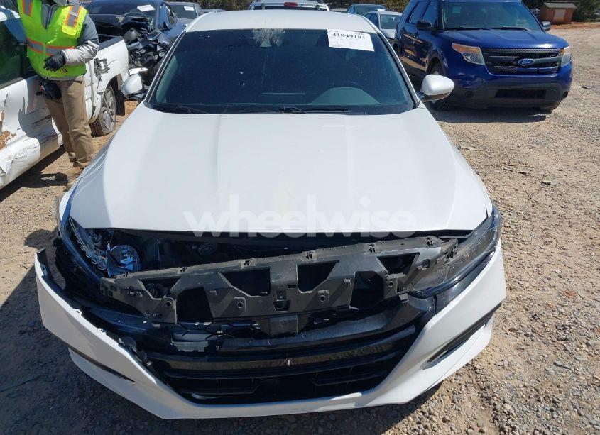Photo 12 of 2019 Honda Accord SPORT (VIN 1HGCV1F32KA176049)