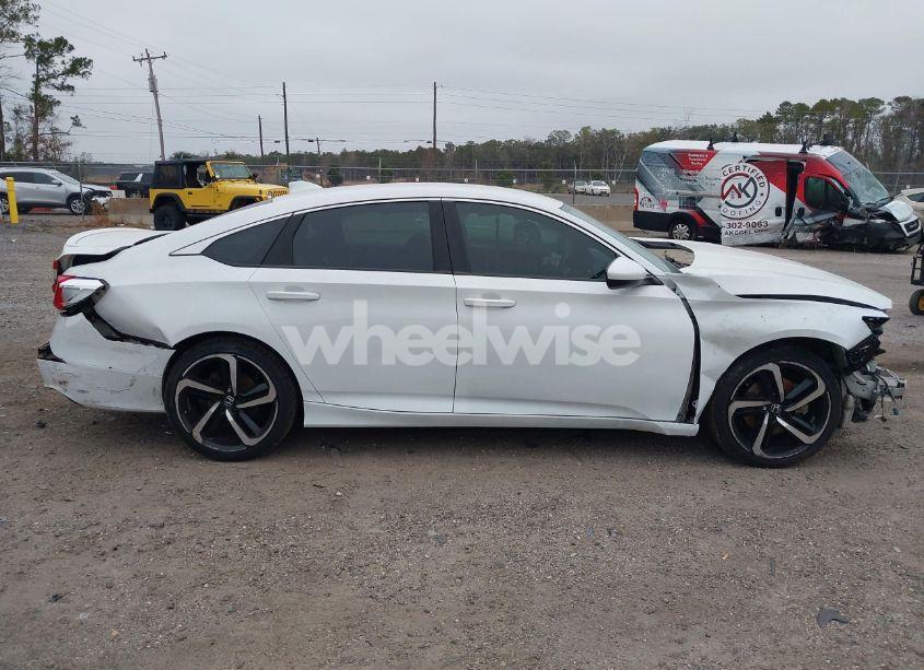 Photo 12 of 2020 Honda Accord SPORT (VIN 1HGCV1F32LA001110)