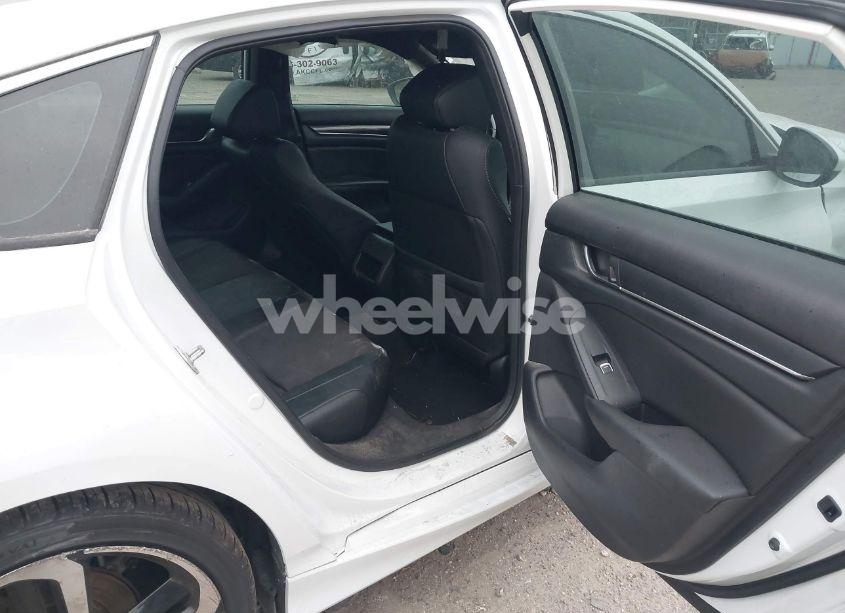 Photo 8 of 2020 Honda Accord SPORT (VIN 1HGCV1F32LA001110)
