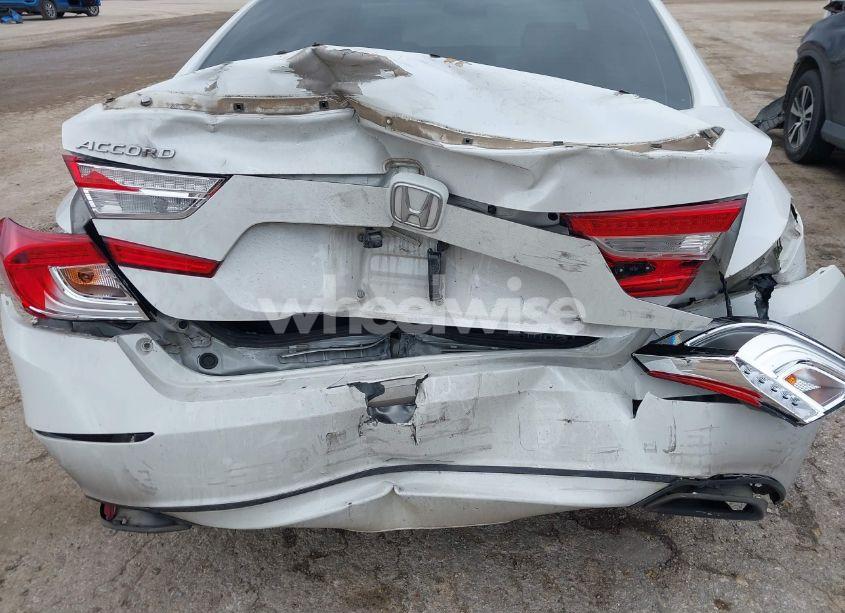 Photo 6 of 2020 Honda Accord SPORT (VIN 1HGCV1F32LA076891)