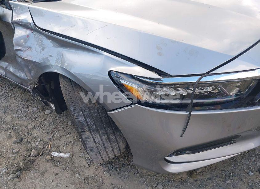 Photo 6 of 2020 Honda Accord SPORT (VIN 1HGCV1F32LA104169)