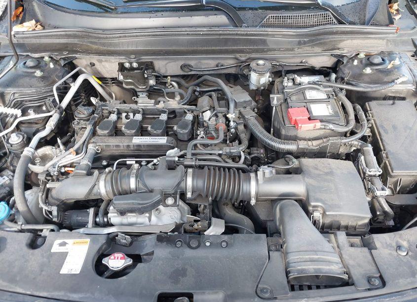 Photo 10 of 2020 Honda Accord SPORT (VIN 1HGCV1F32LA104818)