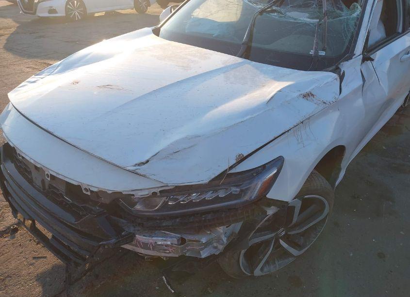 Photo 12 of 2020 Honda Accord SPORT (VIN 1HGCV1F32LA131680)
