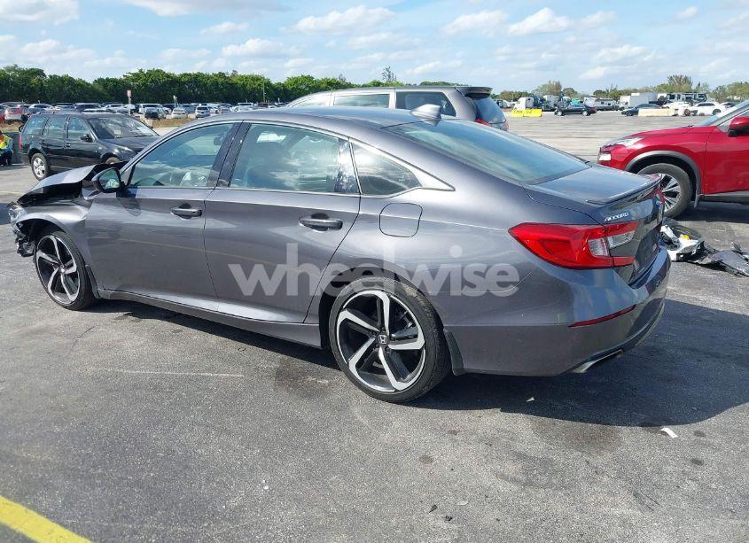 Photo 3 of 2020 Honda Accord SPORT (VIN 1HGCV1F32LA143375)