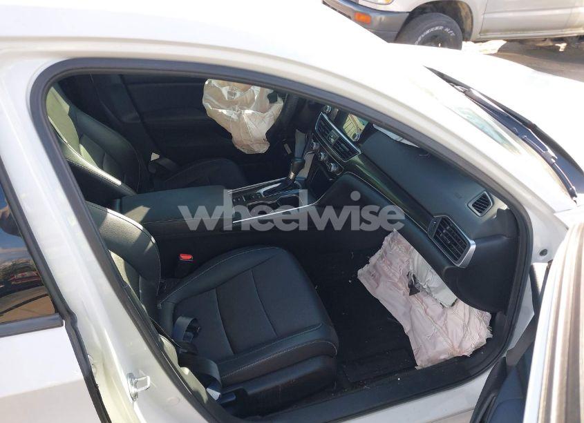 Photo 5 of 2021 Honda Accord SPORT (VIN 1HGCV1F32MA028602)
