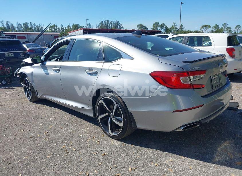 Photo 3 of 2021 Honda Accord SPORT (VIN 1HGCV1F32MA029412)