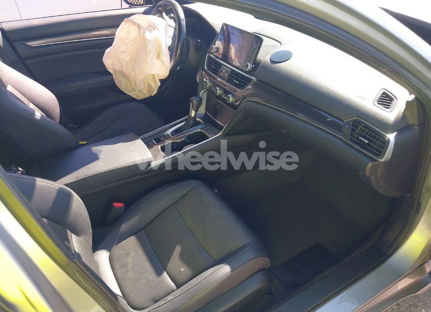 Photo 5 of 2021 Honda Accord SPORT (VIN 1HGCV1F32MA029412)